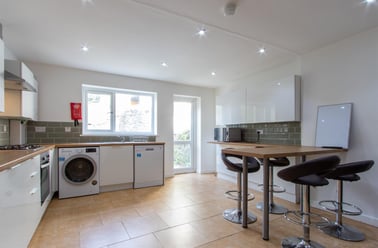 Crwys Place, Plasnewydd, Cardiff - Image 2